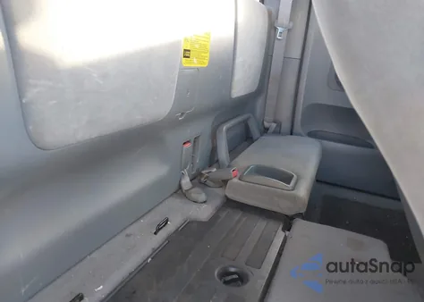 2008 Toyota Tacoma из США, поврежденный, VIN 5TEUX42N38Z532206